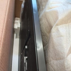 SAMSUNG QE65Q950R 65" Smart 8K HDR QLED TV with Bixby - Image 3